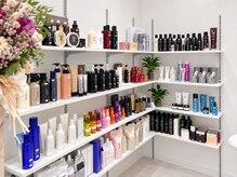 RETRE-HAIR MAINTENANCE-の雰囲気（美容室専売品を豊富に取り揃え、商品購入だけのご来店も歓迎）