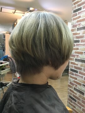 美容室 グリリ(guriri) グレージュ   マッシュショート♪