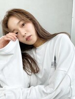 アイティー バイ アルバム 中野店(IT by ALBUM) ナチュラルロング_オリーブカラーハイライトカラー_57005