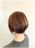 丸み&くびれショート