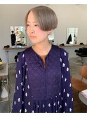 刈り上げショート／ハイトーングレージュ