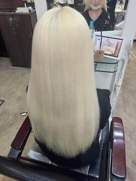 アンク クロス 池袋北口店(ANKHCROSS) プラチナブロンド