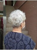 カーリーヘア/ナチュラルグレイ【高円寺 中野】