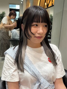 ロンドエニカ 大宮(Lond enika) インナーカラーウルフレイヤー顔まわりカットハイトーンブリーチ