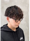 大分メンズ波巻きスパイラルパーマショート刈り上げマッシュ