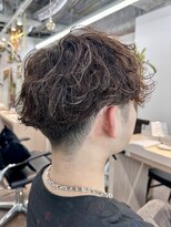 サロンドジョー(salon de joe) ツイストスパイラルパーマメンズマッシュ刈り上げ 奥東巧真