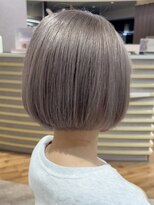 サロンドジョー(salon de joe)&nbsp;シルバーーベージュダブルカラー髪質改善ケアブリーチボブ