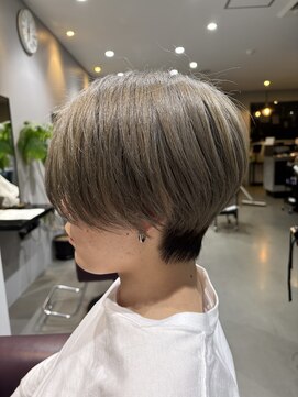 マノニコ(mano-nico) メンズショートボブ