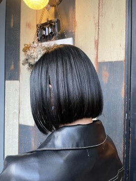 アバーブザビューティーアイランド(Above the beauty island) 20代30代40代50代◎ボブ/ブルーブラックカラー