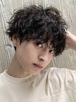 ラヴィズムバイフィフス 長岡古正寺店 長岡駅(LUVISM by fifth)&nbsp;長岡波巻きパーマシャドウパーマツイスパセンターパートマッシュ