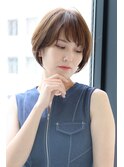 軽やかショート×透け感ブラウン
