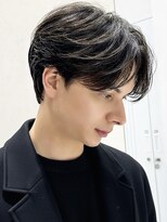 ヨリ トウキョウ(yori Tokyo) 似合わせカット30代40代50センターパート刈り上げマッシュ