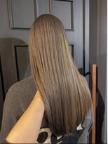 ブライト 関目(Breit) ヘーゼルベージュ