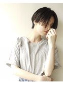 【morio 原宿】ハンサムショート 前髪なし センターパート 黒髪