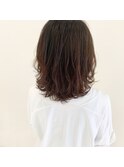 ミディアムレングスのパーマスタイル