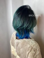 ラトリエ ブロカント 立川北口店(L'atelier BROCANTE)&nbsp;インナーカラー 派手髪 ボブルフ アニメカラー 青髪