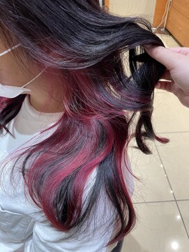 ノイズ オオサカ(NOISM) 艶のあるチェリーカシス♪ミディアムパーマ