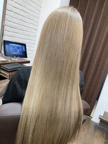 シカ 神戸三宮元町店(Cica)&nbsp;【Cica 神戸三宮元町】ハイトーン　ミルクティーベージュ