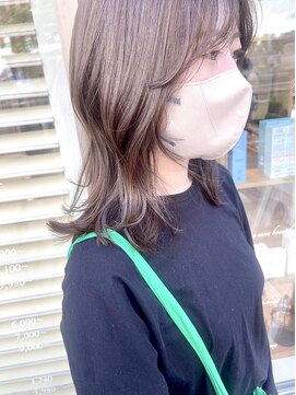 ネオリーブ アンド 渋谷店(Neolive &) 斜めバング/グレージュカラー/シルキーベージュ/韓国/渋谷