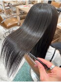 乾かすだけで艶髪へ、髪質改善ストレート【中嶋翔也】