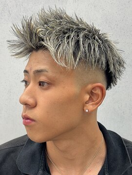 ルースト 西院店(ROOST) ジェットモヒカン×ホワイトハイライト