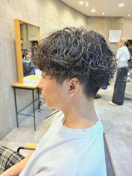 ヒート トウキョウ 目黒店(HEAT TOKYO) ツイスパマッシュ波巻きパーマメンズ目黒