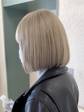 シャルムバイケンジ(Charm.by KENJE) 抜きっぱなし/ハイトーン/ブリーチ/ブロンド/ボブ/銀座/有楽町