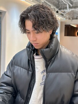 ルースト 渋谷店(ROOST) センターパートウルフ×スパイラルパーマ