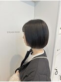 ショートボブ