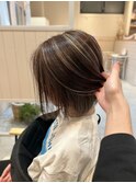 『夏の気分転換におすすめ』ホワイトコントラストハイライト