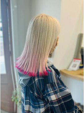 ロッカ(ROCCA) ホワイトグレージュチェリーフレイムグラデーション