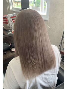 エムアンドティー(M&T) 髪質改善／顔周りレイヤー／レイヤーカット/