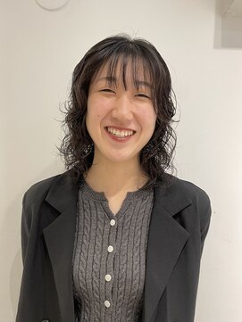 イト(ito) 【 ito ／ 梅田 】ミディアムレイヤー×カジュアルパーマ