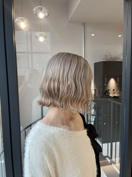 ソウィ(sowi) ミルクティーベージュ