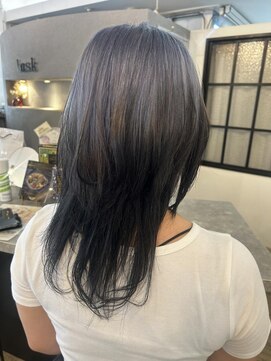 ヴィサージュプラス(VISAGE plus) 個性派ルーツカラー