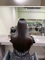 キュア 表参道(CURE)&nbsp;・表参道駅・縮毛矯正・髪質改善・トリートメント・美髪矯正