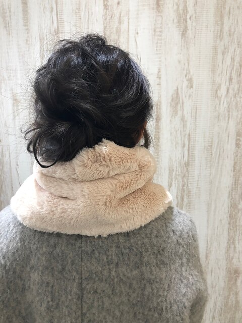 『estrela』大人可愛い冬のお団子ヘアアレンジ