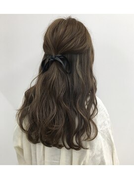 アライブ キチジョウジ(ALIVE Kichijoji) 【ALIVE吉祥寺】フレンチベージュ × 簡単アレンジ