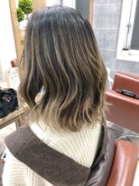 ジゼル(gisele) ソンブレバレイヤージュ