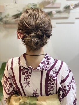 ヘアセットサロンエッジ(Edge) 襟足２センチのボブスタイルさんの浴衣アップ