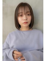 メゾンバイハバナ(maison by HAVANA)&nbsp;大人かわいいフェザーバングカーキグレージュミディアムウルフ