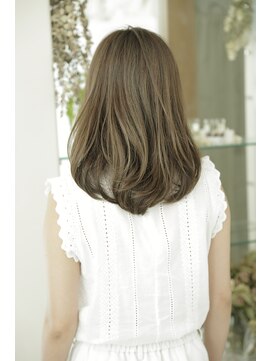 アフロディーテギンザ 神保町(APHRODITE GINZA) カール/セミディ/シアーカラー/姫カット［御茶ノ水/神保町］