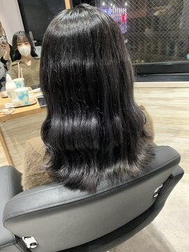 リーオオサカ(Lee Osaka) グレージュカラー
