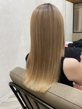 リュドール 春日井店(Rue D'or) RueD’or春日井×ヤナ 艶髪ストレート
