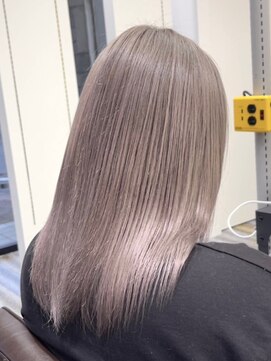 アフューズバイストゥー(Vfuse by StueW) シルクグレージュ [倉敷][岡山]