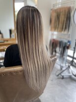 フツーロ 栄(FUTURO) プルエクステ エクステ バレイヤージュ