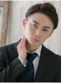 七三分けフェードカットショートのイケメンスタイルQ草加