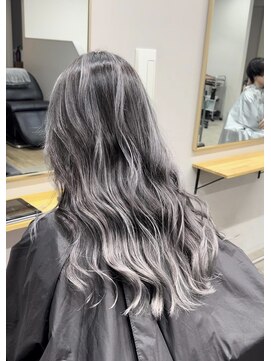 ユウル 横浜(juhl.) ブリーチ/ホワイトグレージュ/グレージュカラー/バレイヤージュ