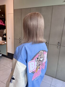 ディーナ(D'na) 【D'na×古屋】ミルクティーベージュ