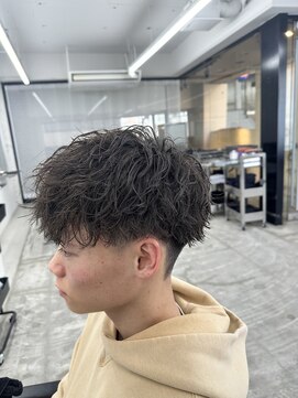 プレイ(PLAY) 王道マッシュ+ツイストスパイラルパーマ